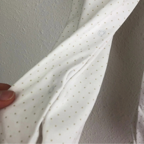 NWT Dondolo footie sleeper white with tiny taupe polka dots size 2T - Picture 11 of 12